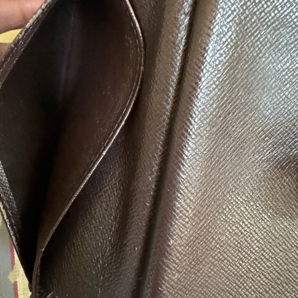 🍁SOLD🍁Louis Vuitton Damier Wallet - Picture 8 of 16